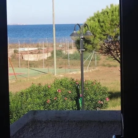 A Due Passi Dal Mare Appartamento *